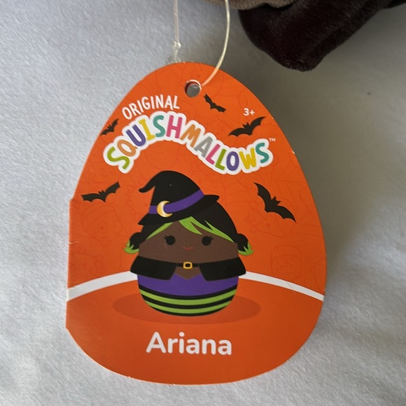 Original SQUISHMALLOW Ariana 8” - Picture 2 of 3